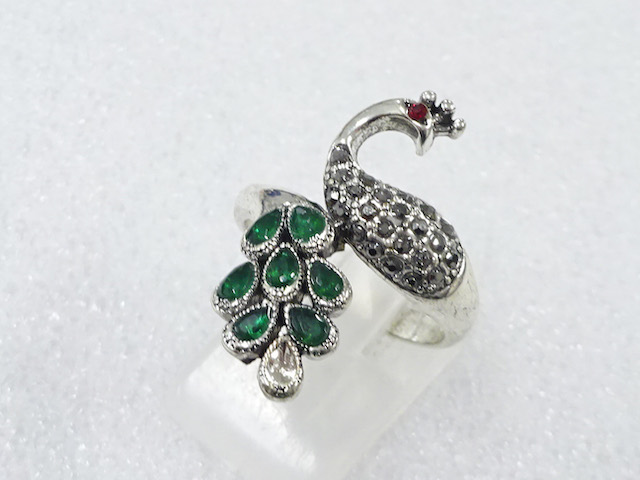 色石　指輪(16号)